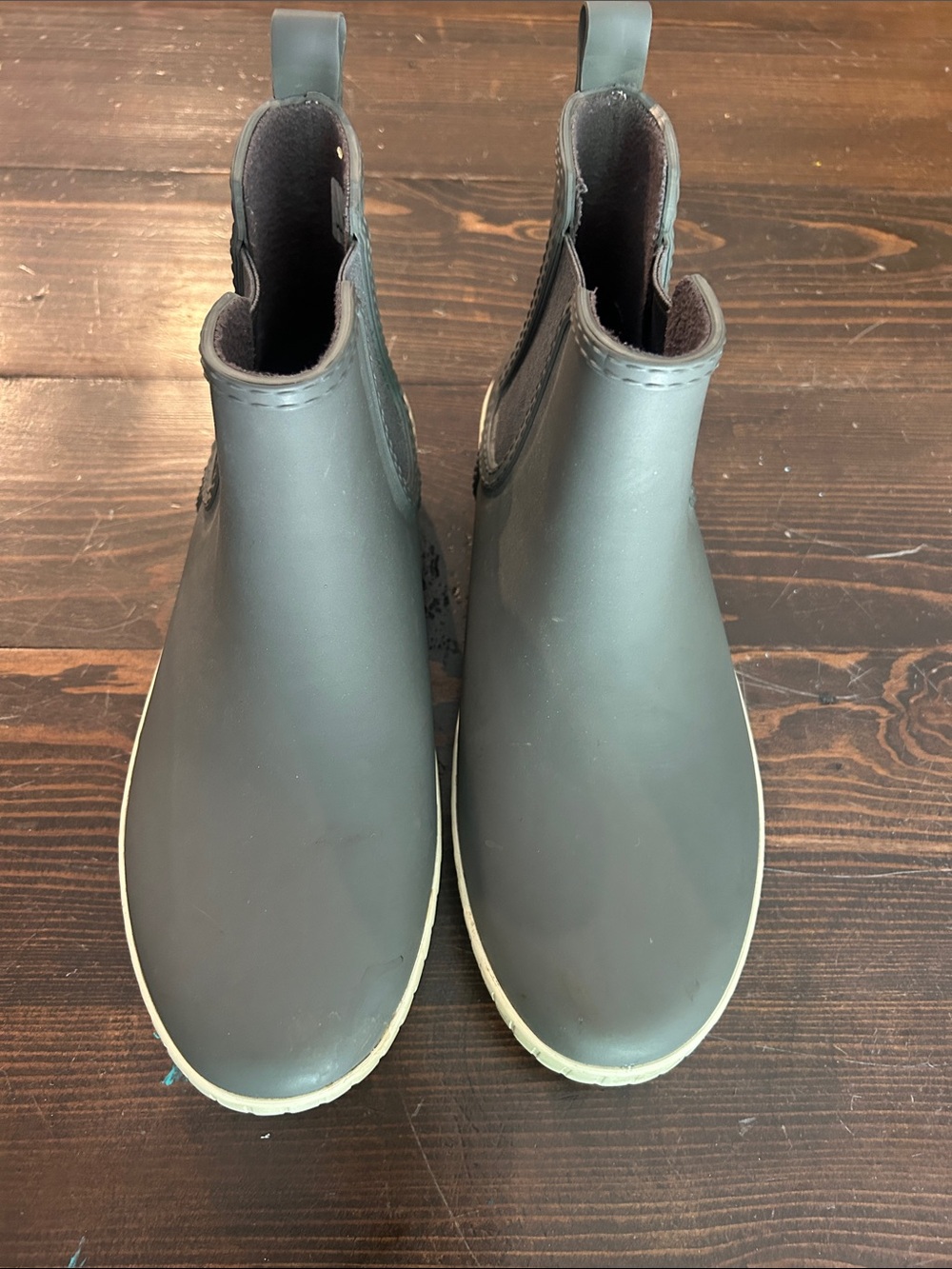 Matte Dark Grey Sperry Chelsea Rain Boots